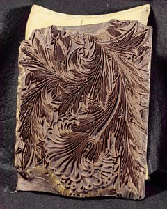郁金香设计印花，1875年（木雕）